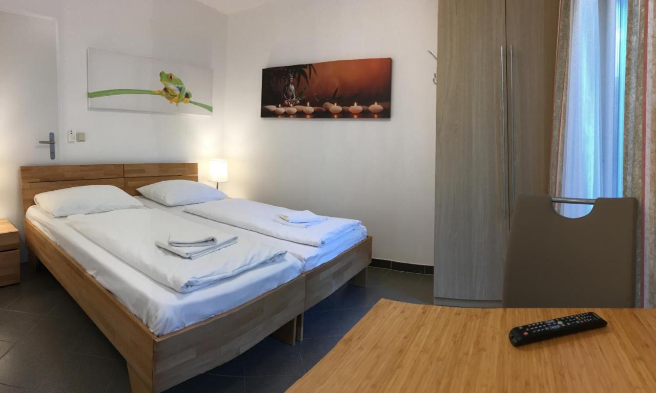Ajo Garden Terrace Studio Apartments - Self-Check-In Vienna Esterno foto