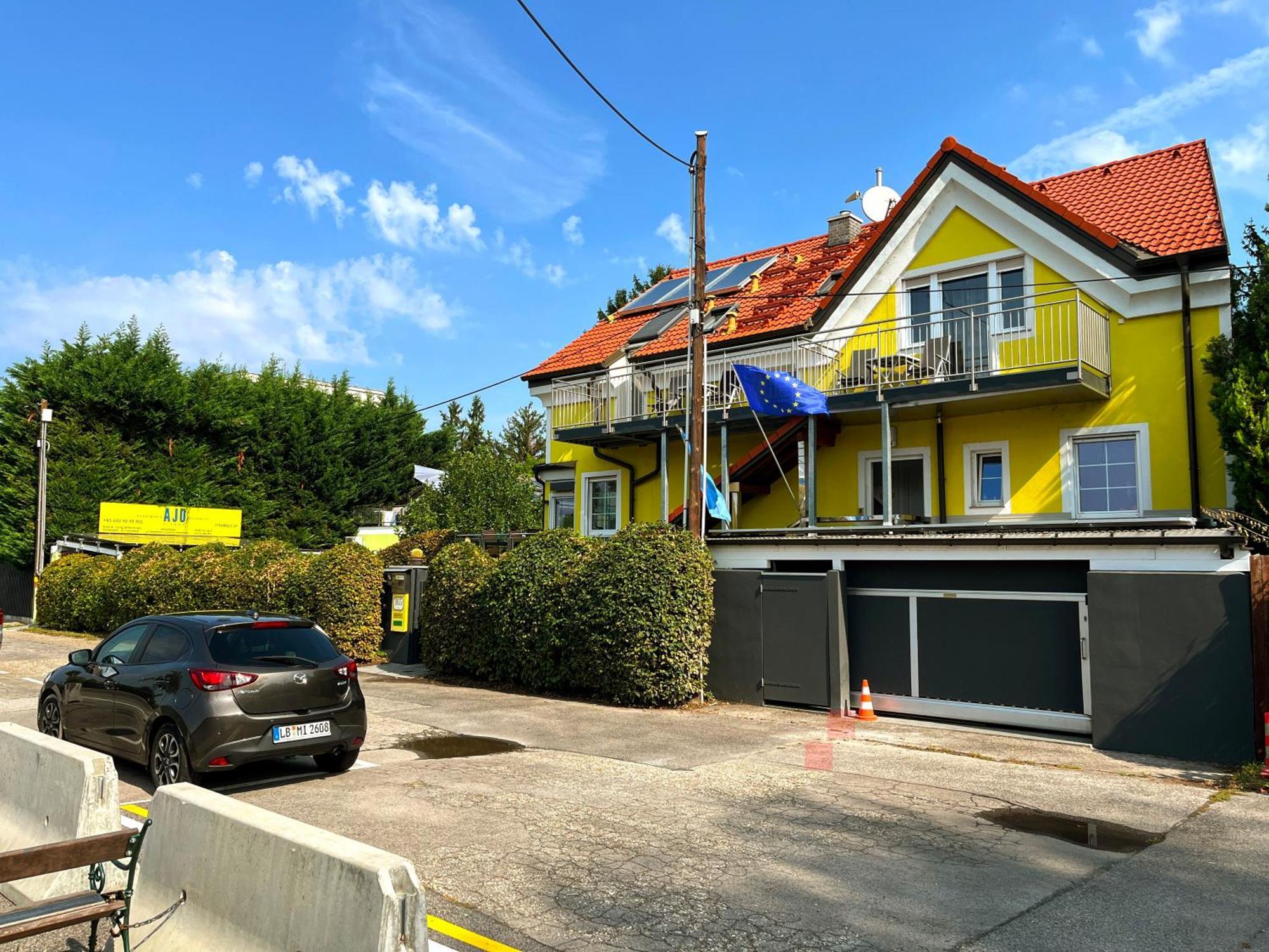 Appartamento Ajo Vienna Terrace - Contactless Check-In Esterno foto