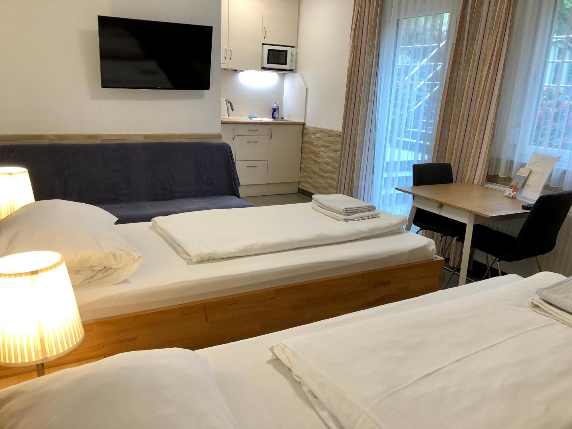 Appartamento Ajo Vienna Terrace - Contactless Check-In Esterno foto